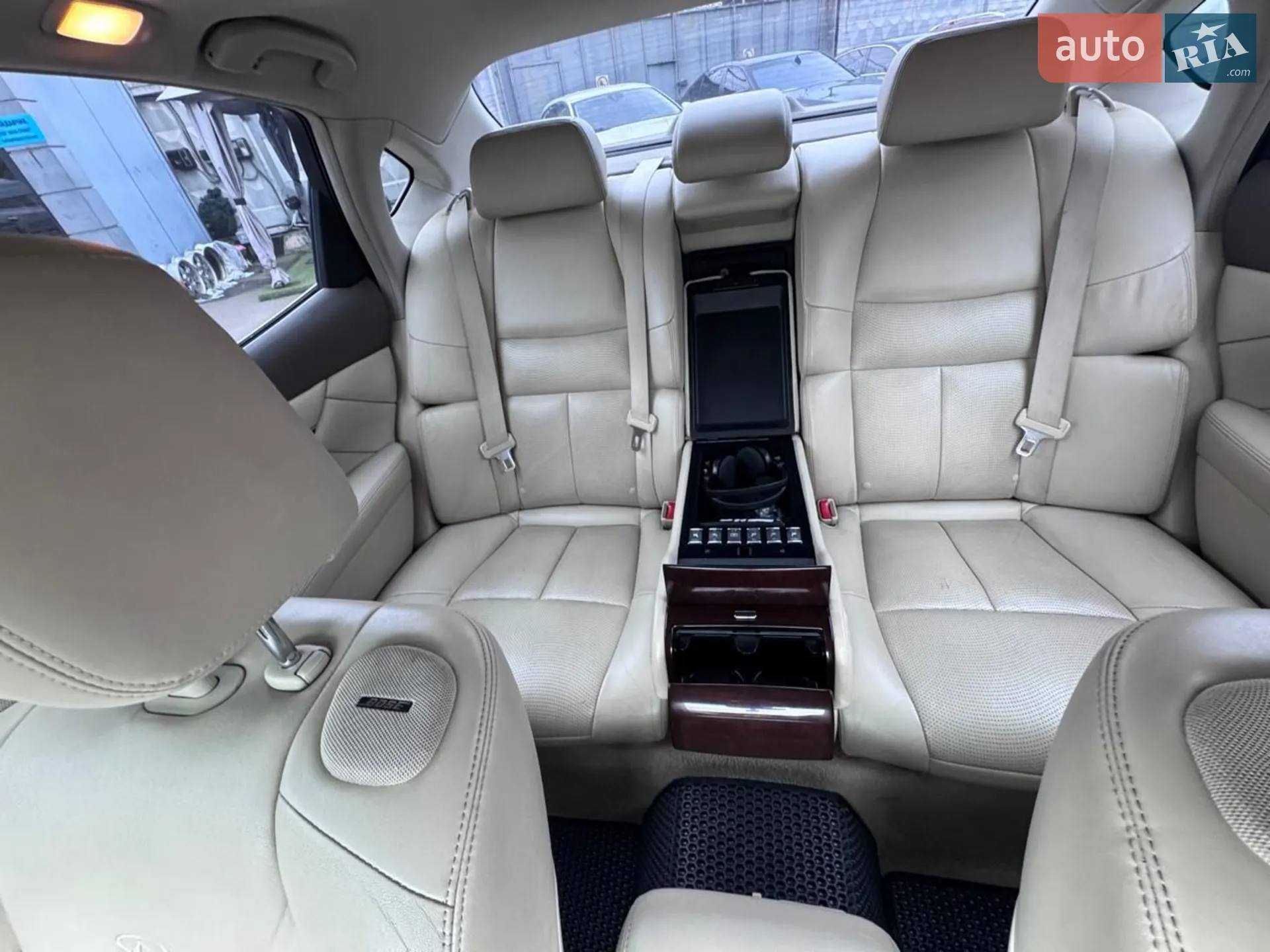 2013 Infiniti Q70 - мініатюра 40