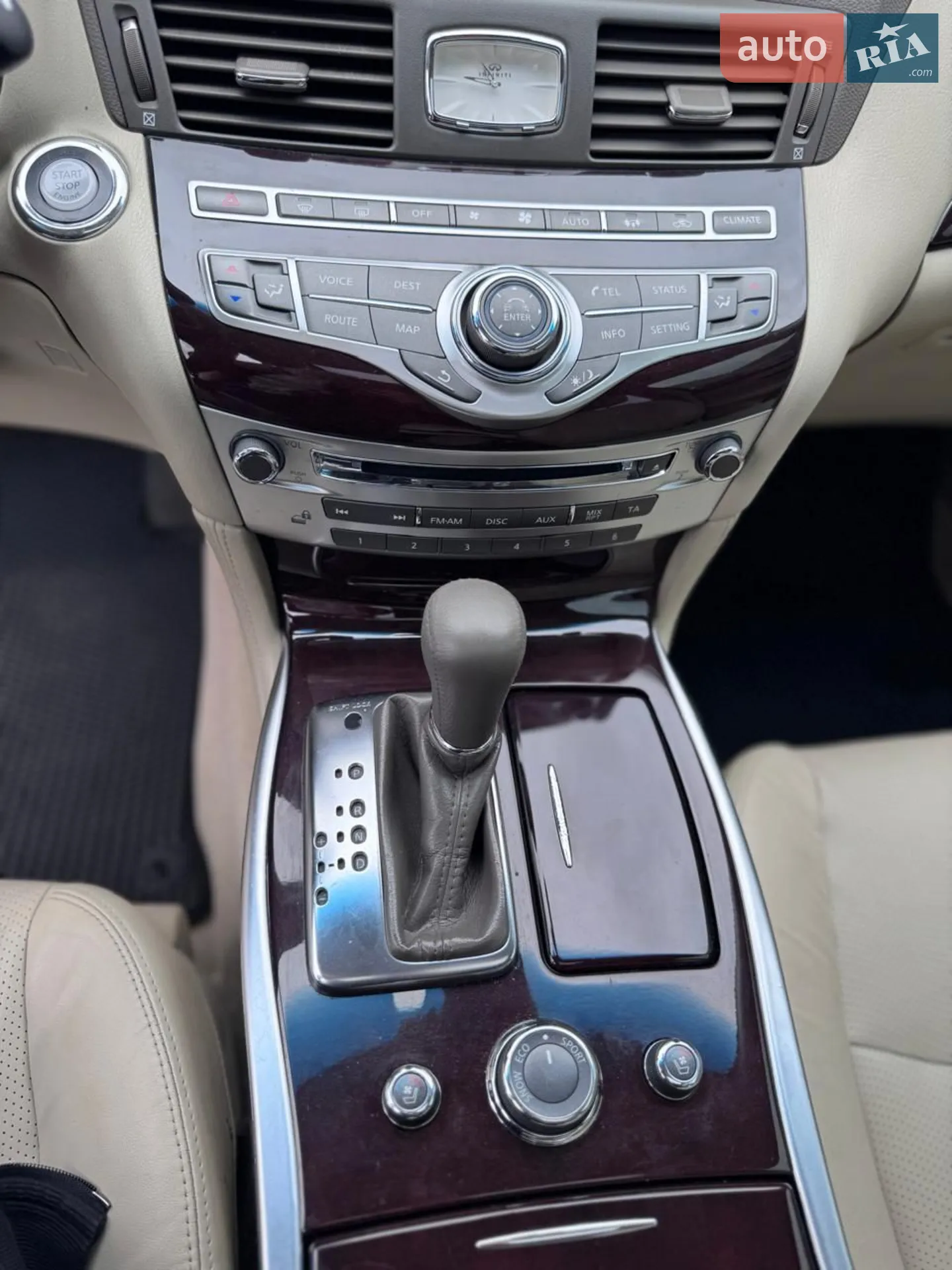 2013 Infiniti Q70 - мініатюра 43