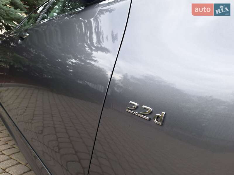 Седан Infiniti Q70 2016 в Сваляве фото 11 Седан Infiniti Q70 2016 в Сваляве