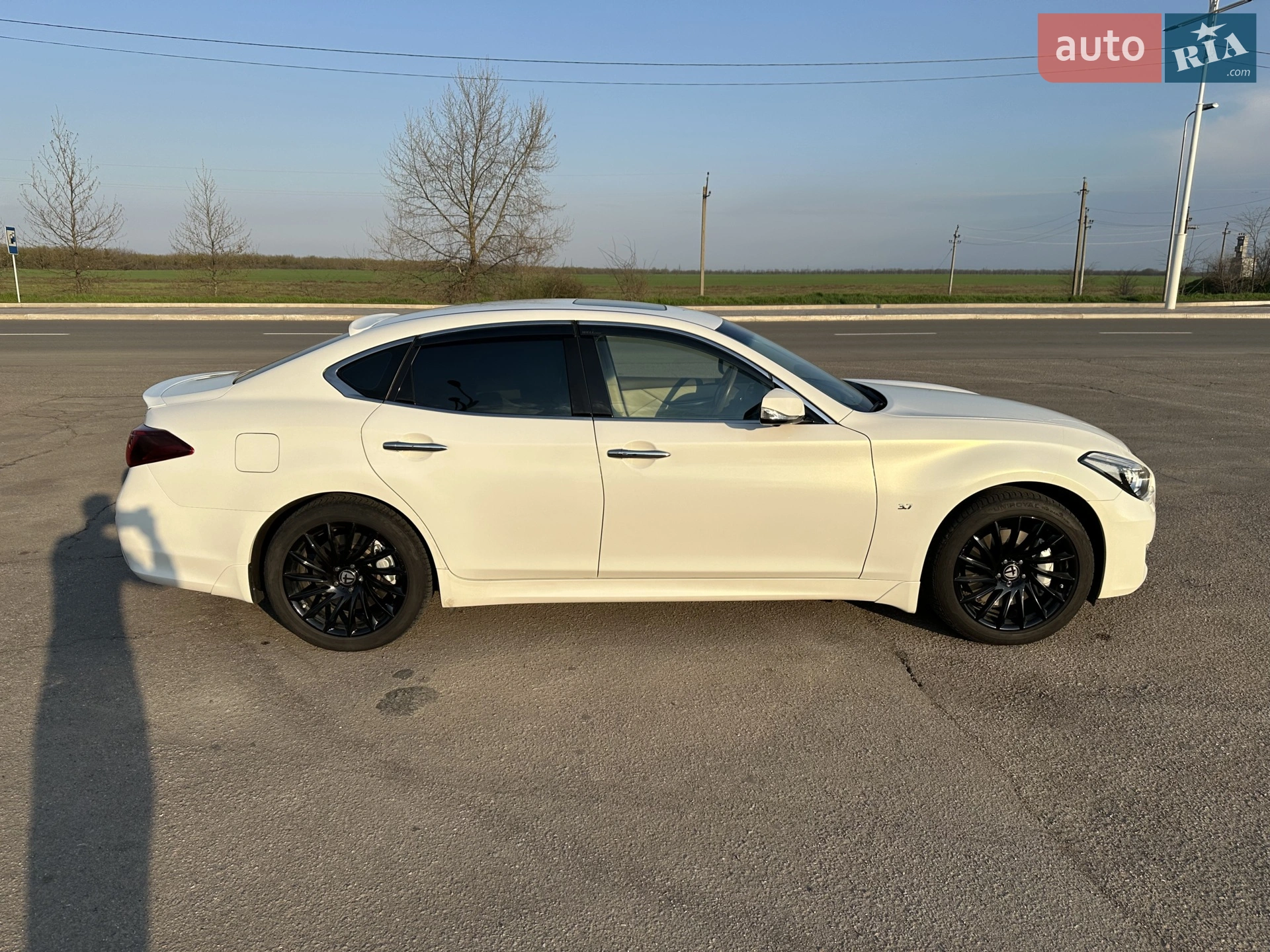 2015 Infiniti Q70 - мініатюра 4