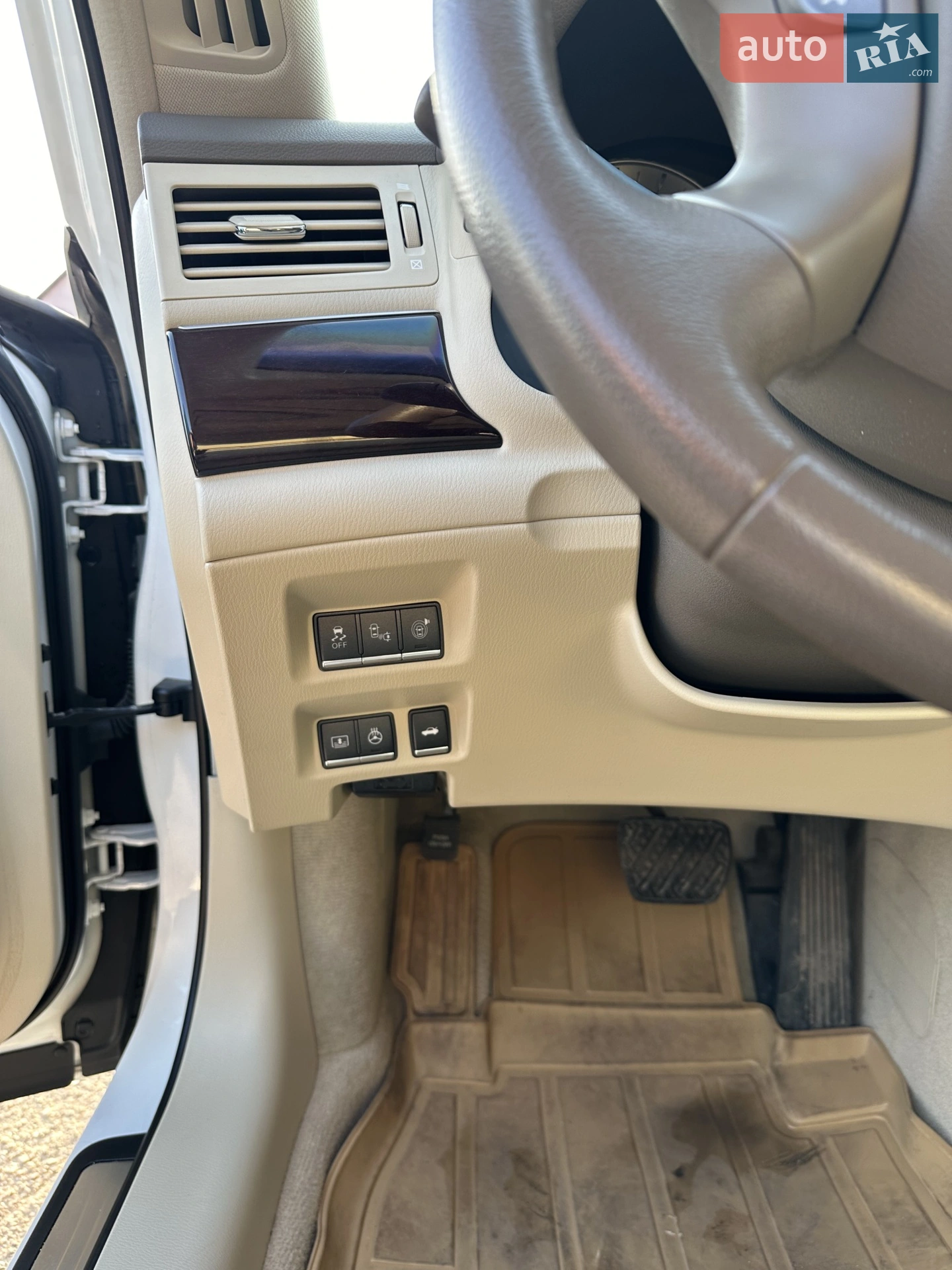 2015 Infiniti Q70 - мініатюра 13