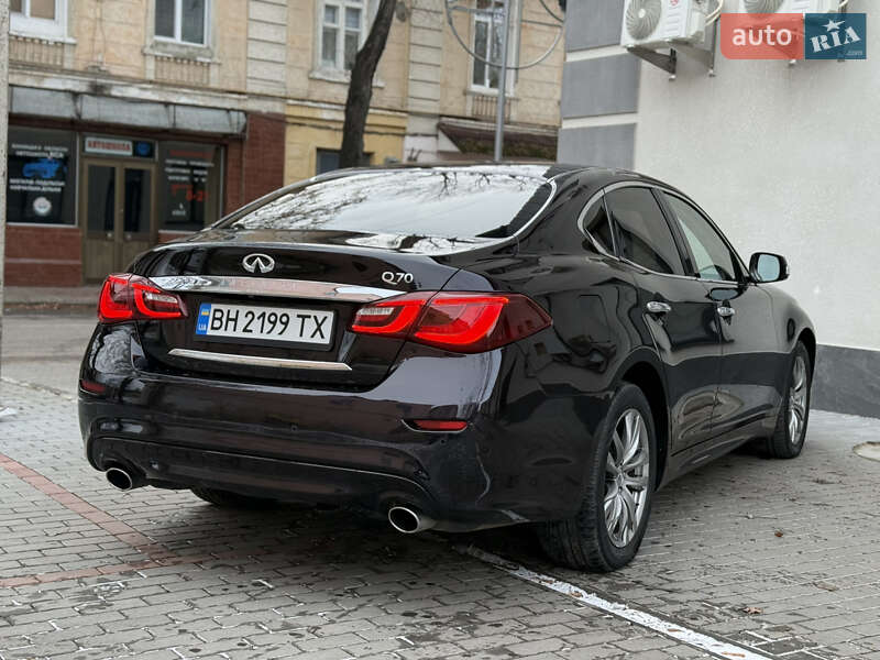 Седан Infiniti Q70 2015 в Могилів-Подільському фото 11 Седан Infiniti Q70 2015 в Могилів-Подільському