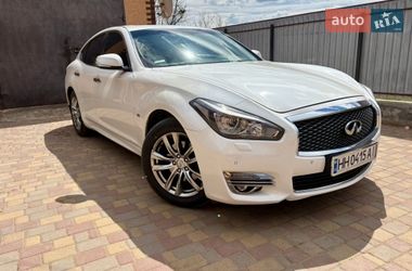 Седан Infiniti Q70 2016 в Одессе