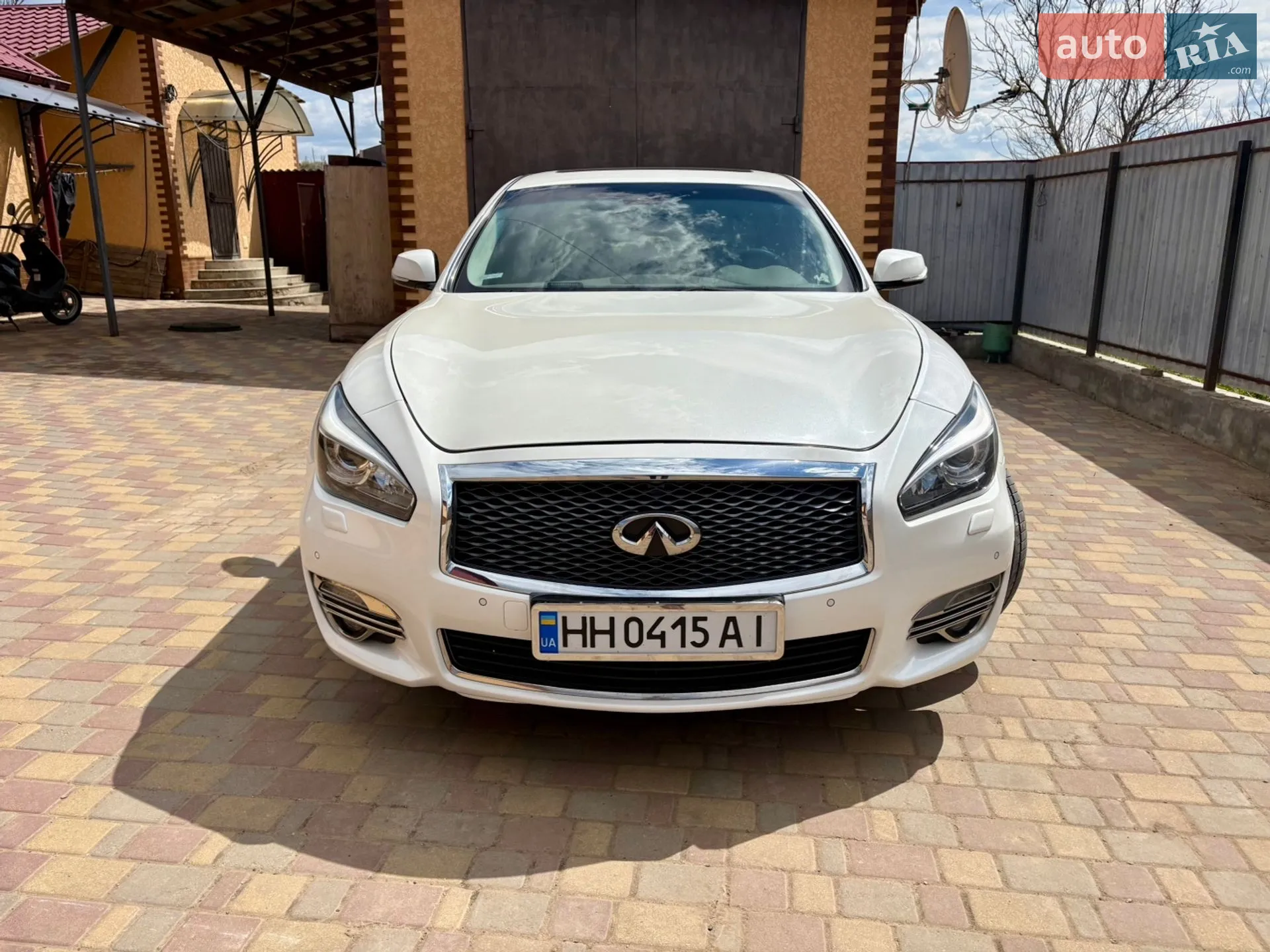 2016 Infiniti Q70 - мініатюра 9