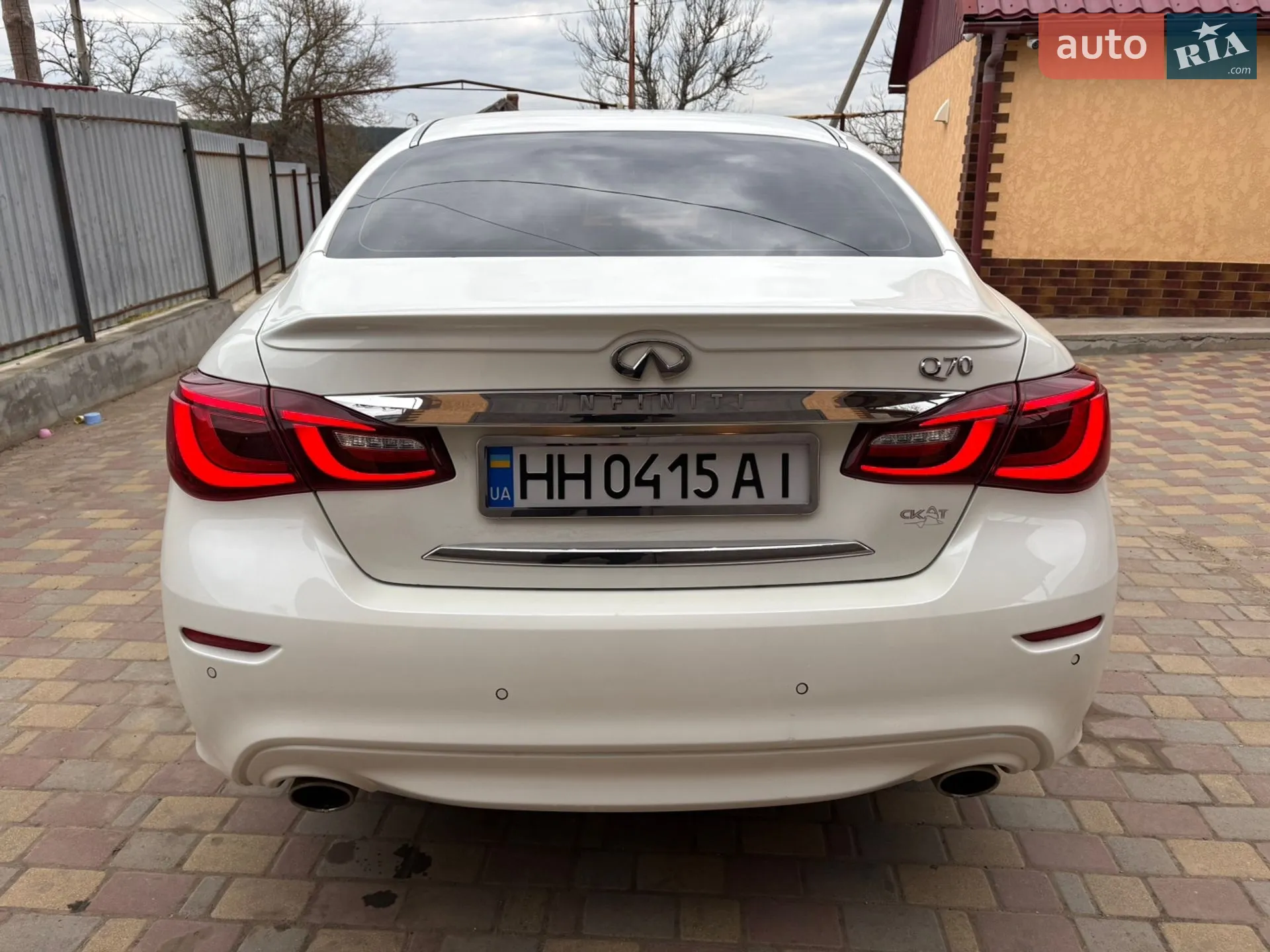 2016 Infiniti Q70 - мініатюра 8