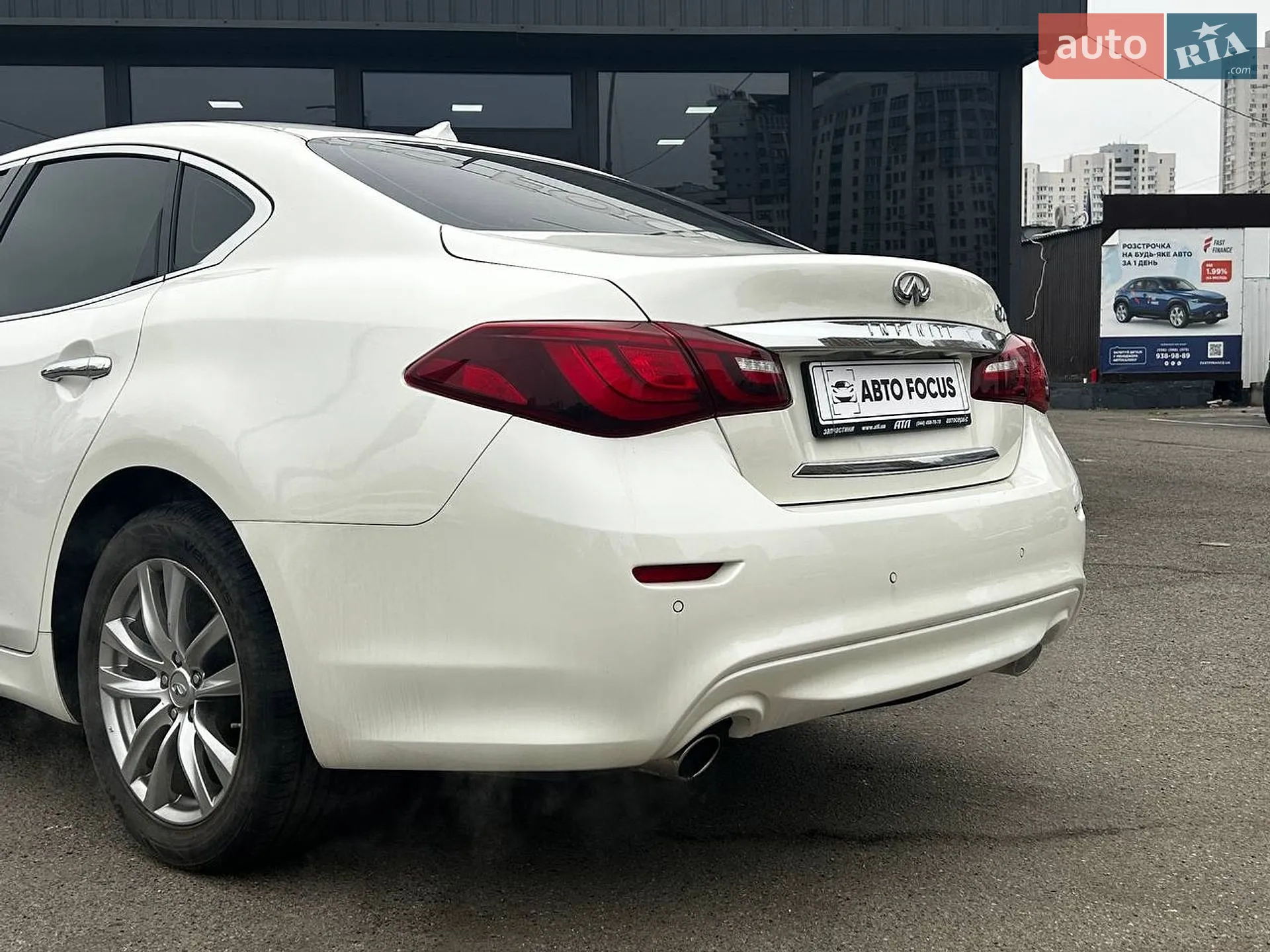 2016 Infiniti Q70 - мініатюра 6