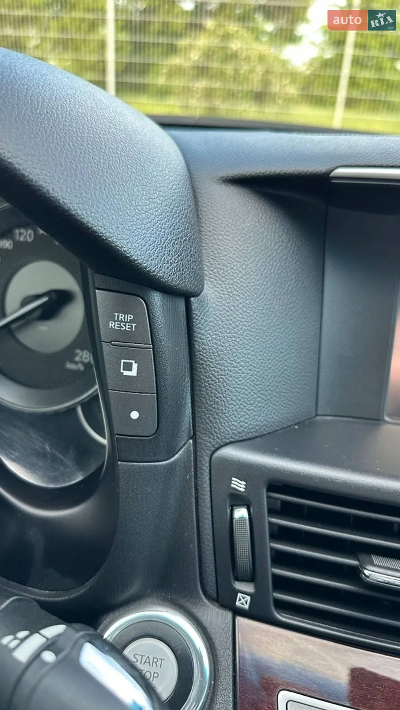 2016 Infiniti Q70 - мініатюра 26