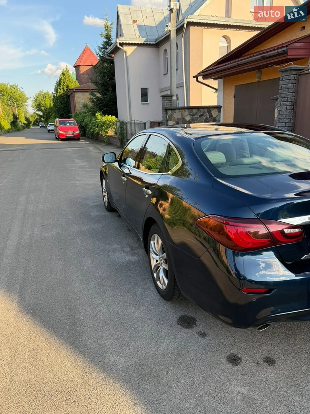 2017 Infiniti Q70 - мініатюра 3