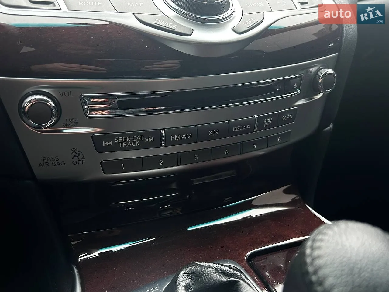 2016 Infiniti Q70 - мініатюра 26