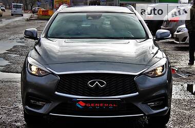 Позашляховик / Кросовер Infiniti QX30 2016 в 