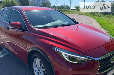 Хэтчбек Infiniti QX30 2018 в Полтаве