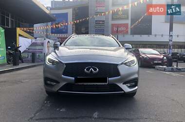 Внедорожник / Кроссовер Infiniti QX30 2016 в 