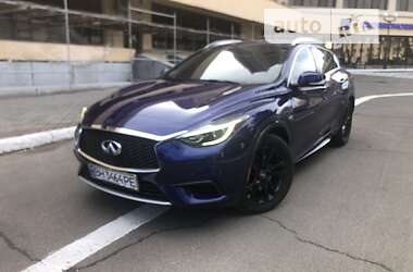Хэтчбек Infiniti QX30 2016 в 