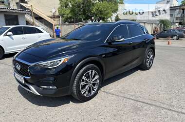 Позашляховик / Кросовер Infiniti QX30 2016 в Ізмаїлі