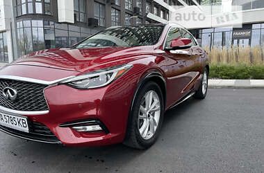 Внедорожник / Кроссовер Infiniti QX30 2016 в 