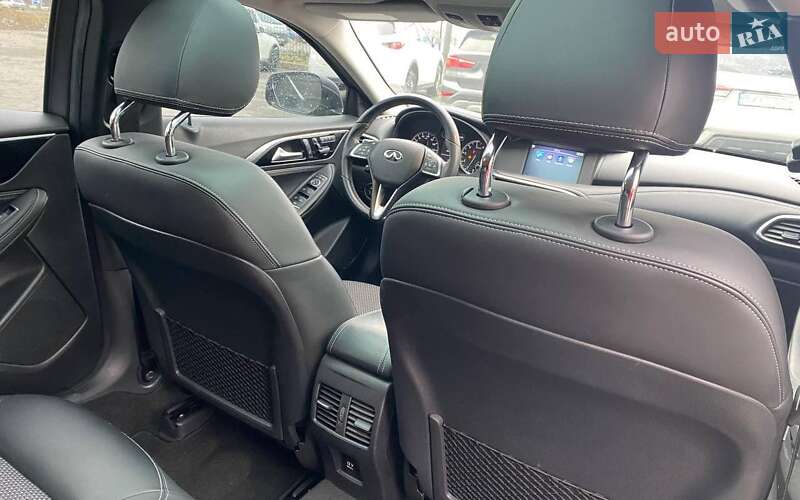 Внедорожник / Кроссовер Infiniti QX30 2018 в Львове