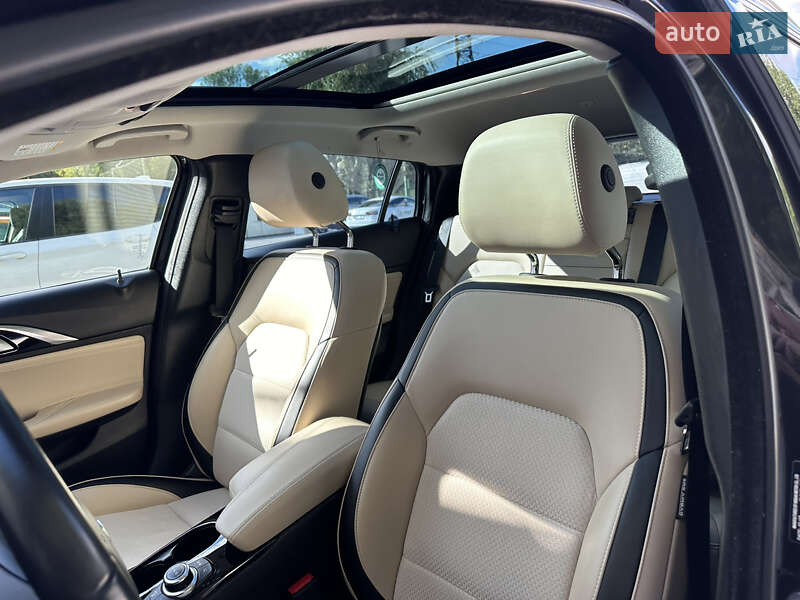 Внедорожник / Кроссовер Infiniti QX30 2018 в Киеве