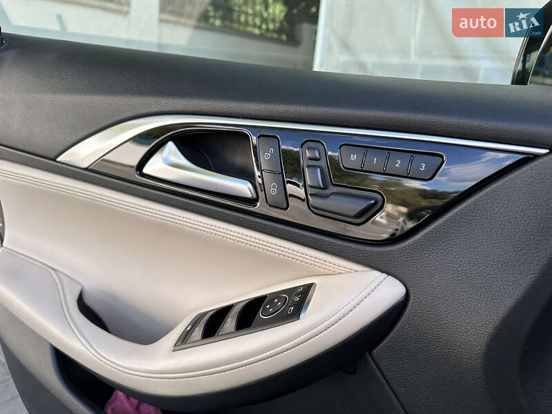 Внедорожник / Кроссовер Infiniti QX30 2018 в Киеве