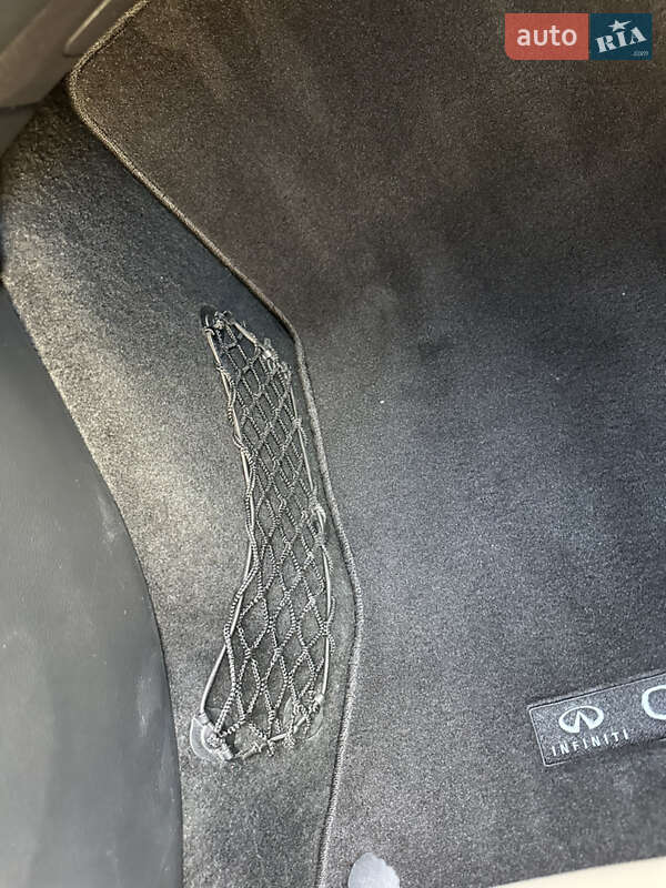 Внедорожник / Кроссовер Infiniti QX30 2018 в Киеве