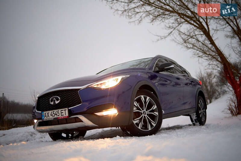 Внедорожник / Кроссовер Infiniti QX30 2018 в Валках