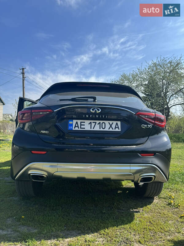 Внедорожник / Кроссовер Infiniti QX30 2018 в Днепре