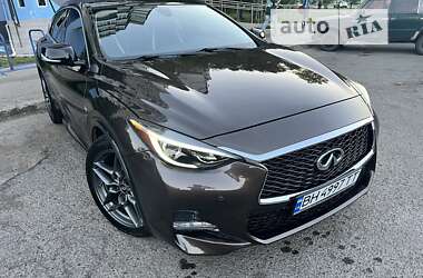 Позашляховик / Кросовер Infiniti QX30 2016 в Одесі