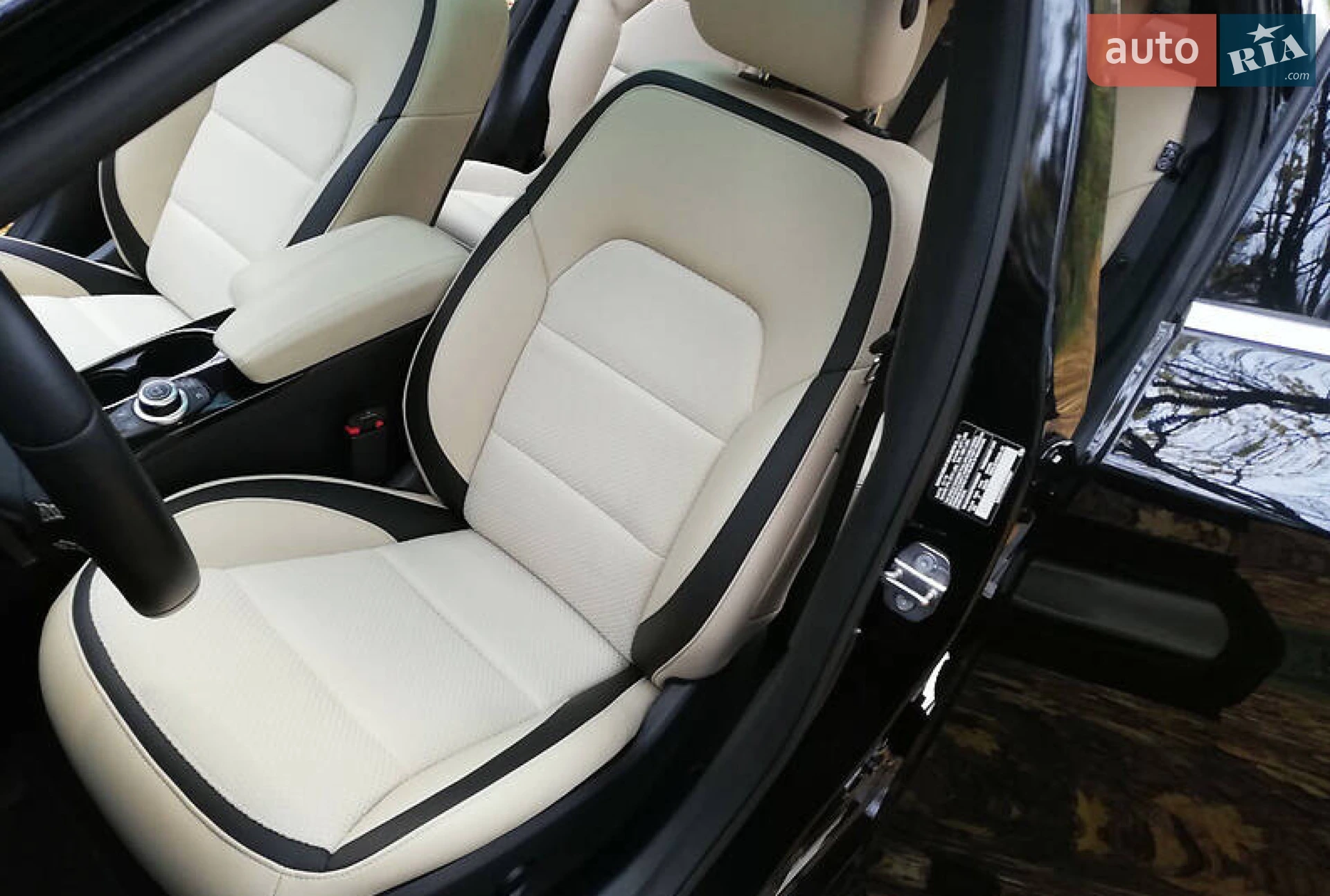 2018 Infiniti QX30 - мініатюра 22