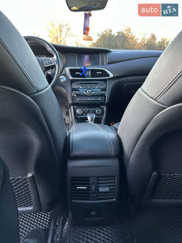 Внедорожник / Кроссовер Infiniti QX30 2017 в Болграде