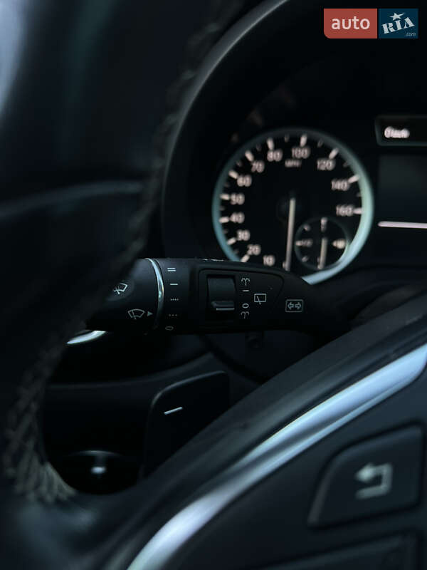 Внедорожник / Кроссовер Infiniti QX30 2017 в Болграде