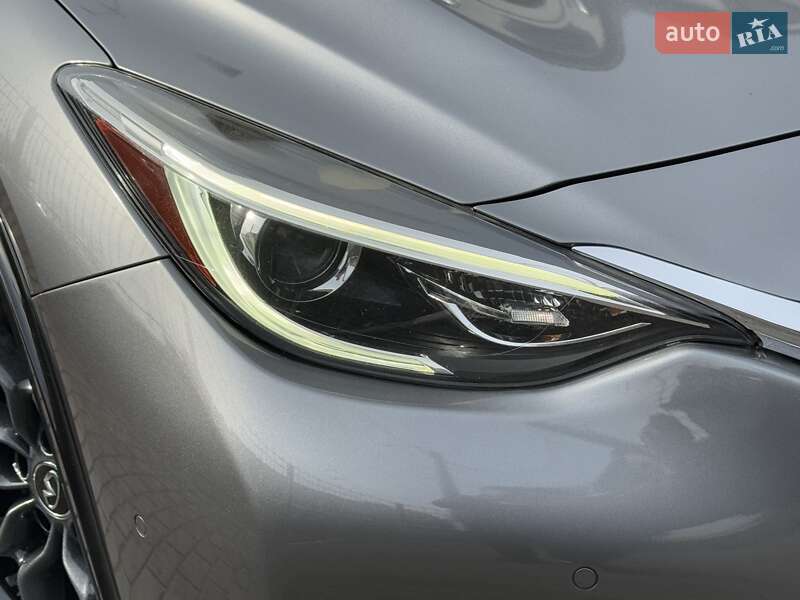 Позашляховик / Кросовер Infiniti QX30 2016 в Білій Церкві