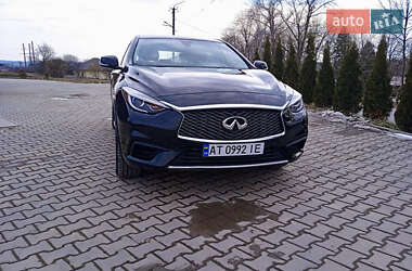 Позашляховик / Кросовер Infiniti QX30 2017 в Івано-Франківську