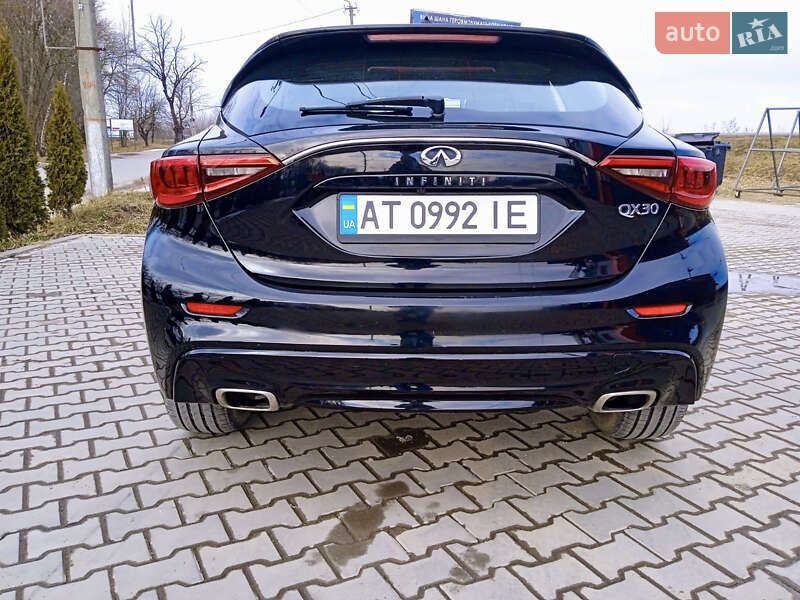 Внедорожник / Кроссовер Infiniti QX30 2017 в Ивано-Франковске