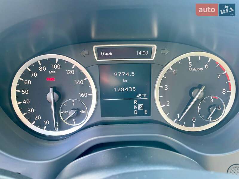 Позашляховик / Кросовер Infiniti QX30 2017 в Дніпрі