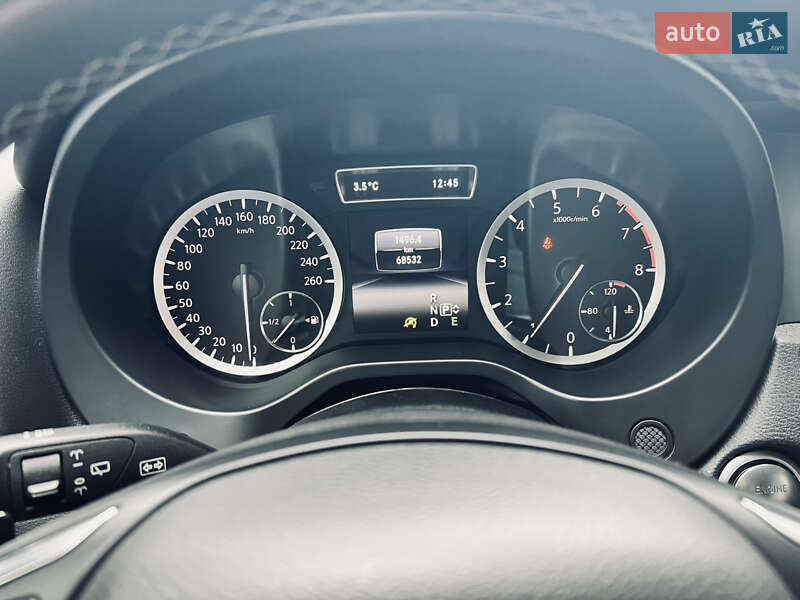 Внедорожник / Кроссовер Infiniti QX30 2017 в Киеве