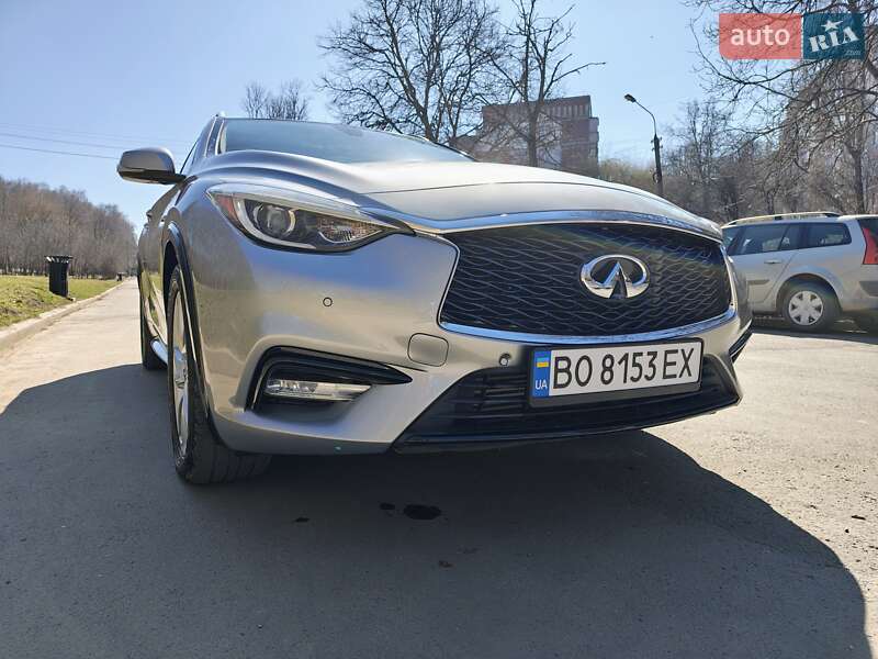 Внедорожник / Кроссовер Infiniti QX30 2017 в Тернополе