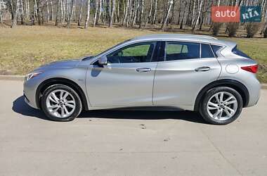 Внедорожник / Кроссовер Infiniti QX30 2017 в 