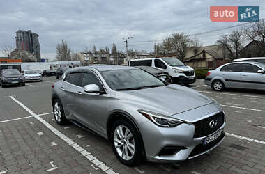 Внедорожник / Кроссовер Infiniti QX30 2017 в 