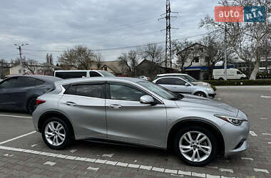 Внедорожник / Кроссовер Infiniti QX30 2017 в 