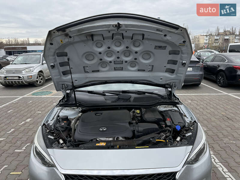 Внедорожник / Кроссовер Infiniti QX30 2017 в Одессе