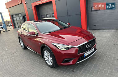 Позашляховик / Кросовер Infiniti QX30 2018 в 