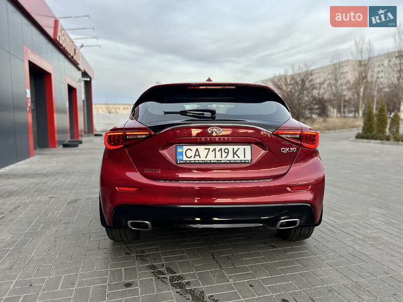 Позашляховик / Кросовер Infiniti QX30 2018 в Черкасах