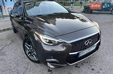 Позашляховик / Кросовер Infiniti QX30 2016 в Одесі