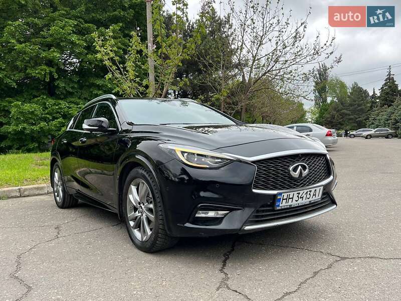 Infiniti QX30 2017