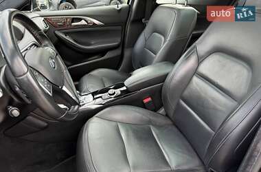 Внедорожник / Кроссовер Infiniti QX30 2016 в 