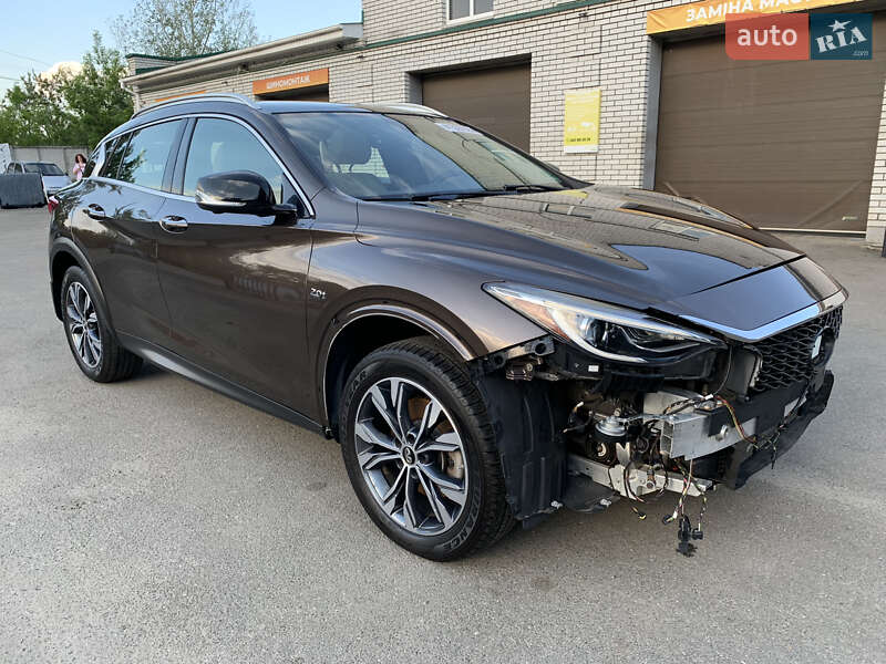 Внедорожник / Кроссовер Infiniti QX30 2018 в Ирпене