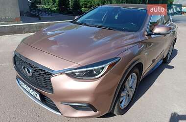 Внедорожник / Кроссовер Infiniti QX30 2017 в Ромнах