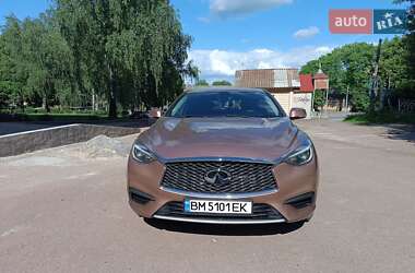 Внедорожник / Кроссовер Infiniti QX30 2017 в 