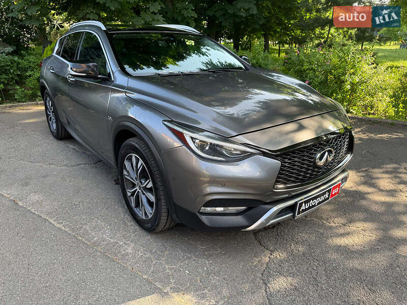 Позашляховик / Кросовер Infiniti QX30 2017 в Києві