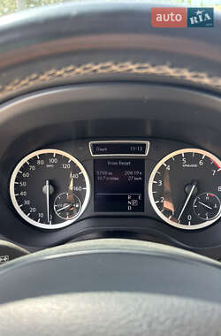 Внедорожник / Кроссовер Infiniti QX30 2018 в 