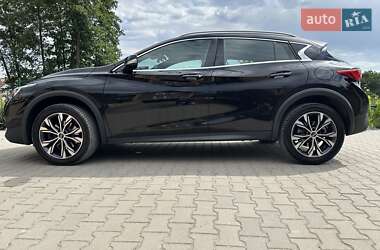 Внедорожник / Кроссовер Infiniti QX30 2017 в Черновцах